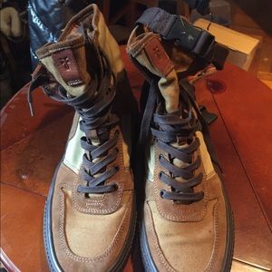 Frye combat boots. Size 11.5 US. Great bargain